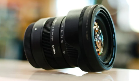 First Look: SIGMA 18-50mm F2.8 DC DN Contemporary Lens