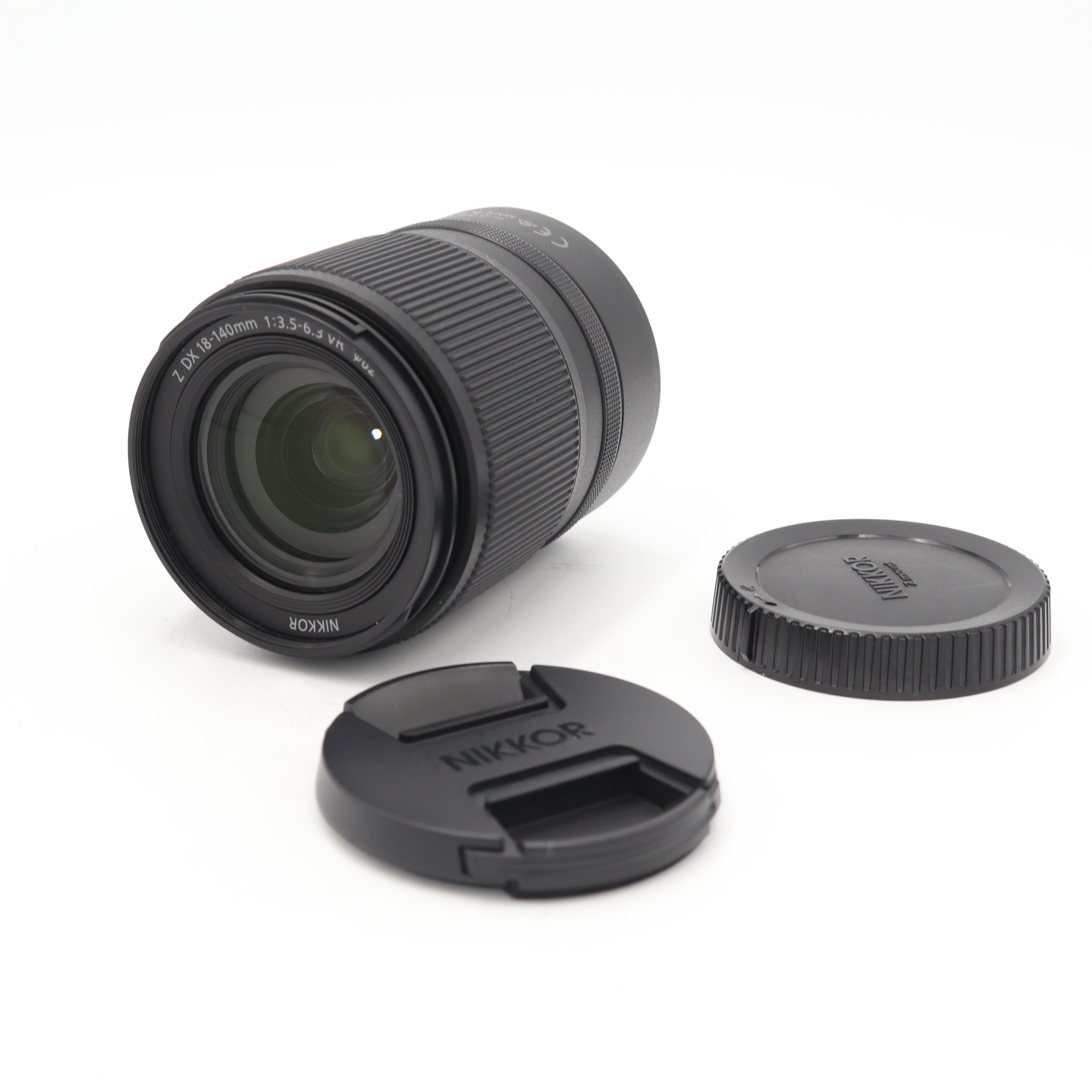 Oboe　Nikon NIKKOR DX 18-140 / 3.5-6.3 Amazon.com : Nikon NIKKOR Z DX 18-140mm f/3.5-6.3 VR, Black