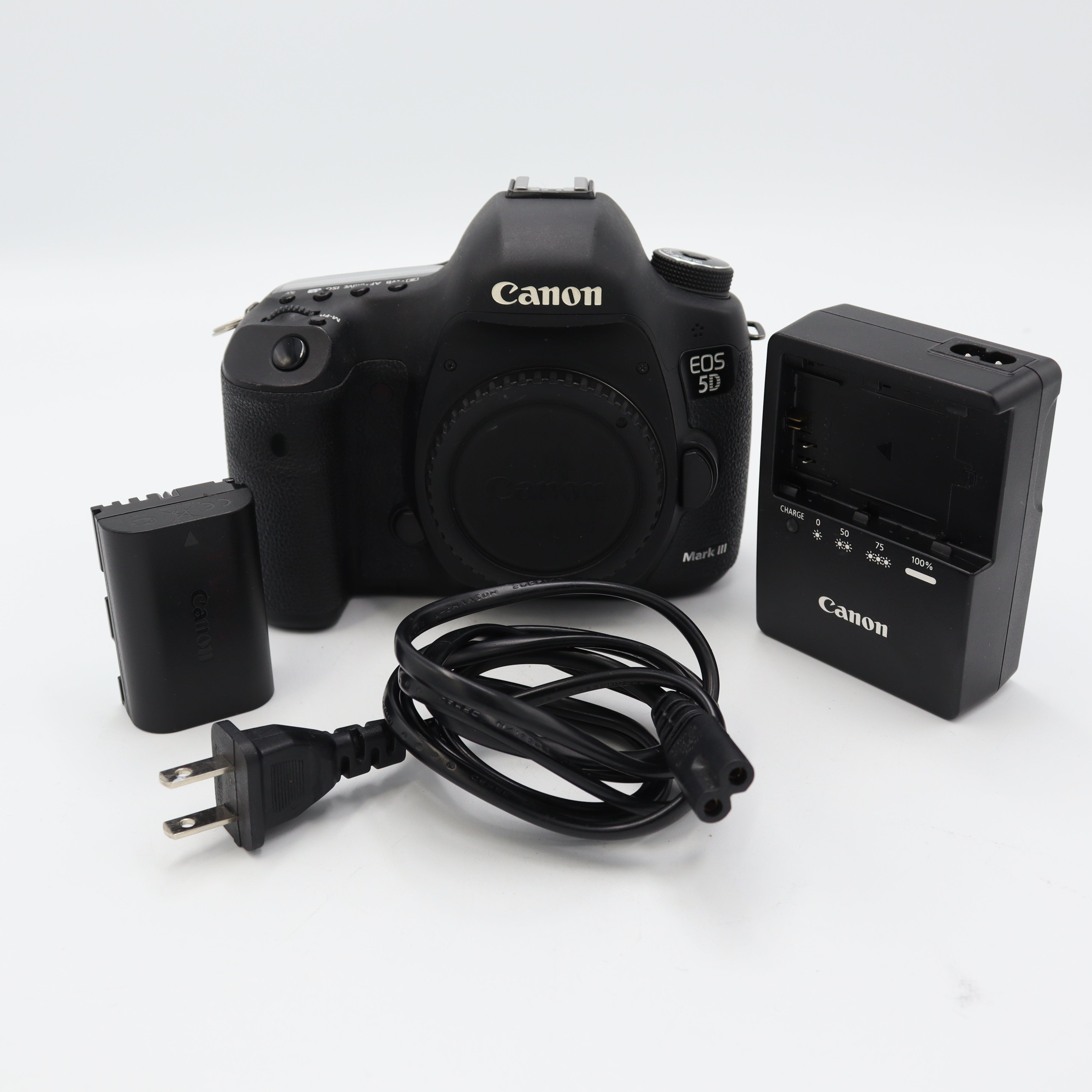 Canon EOS 5D Mark III DSLR Camera (Body Only) *USED*