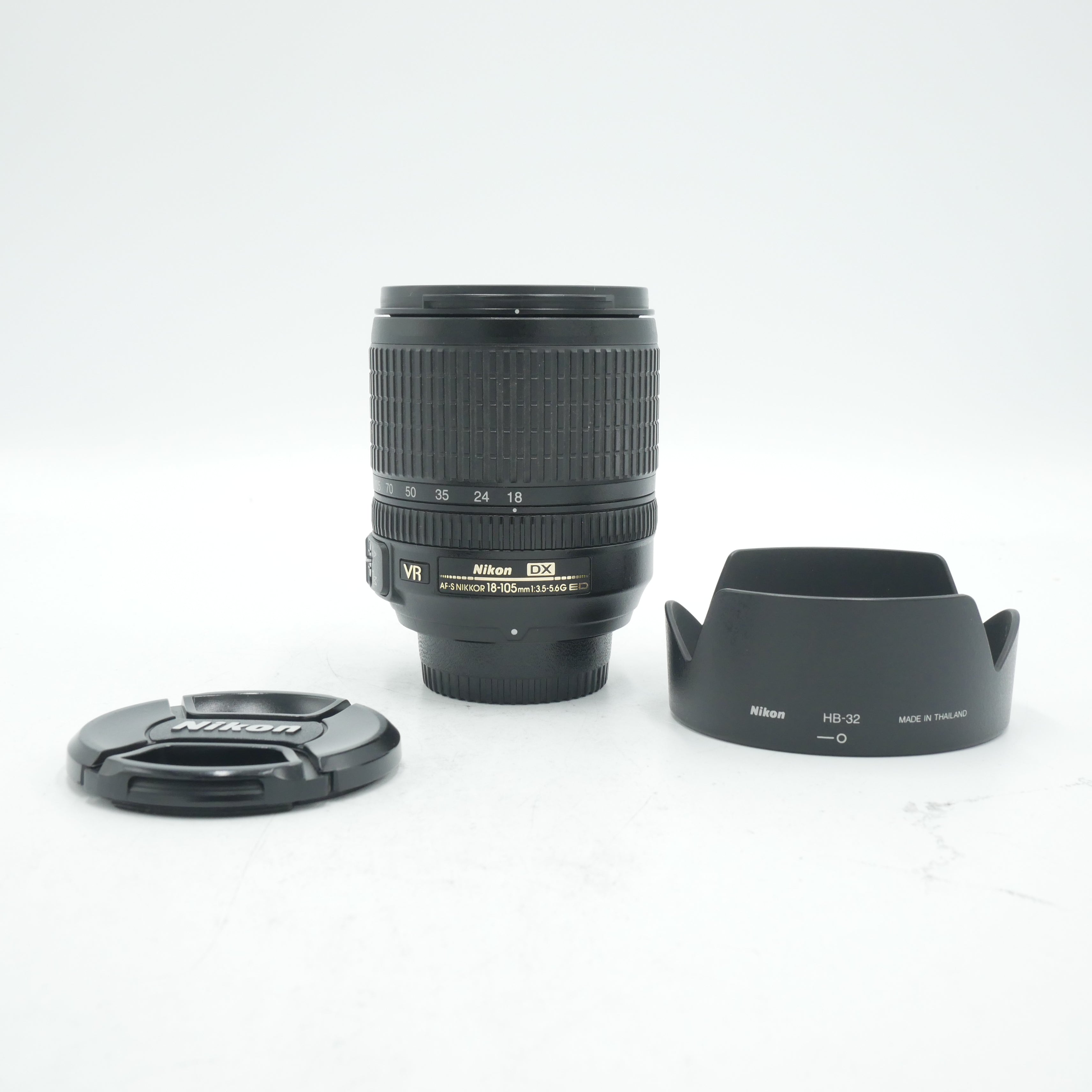 Nikon AF-S 18-105mm VR newest f/3.5-5.6G lens *EXCELLENT CONDITION **FAST SHIPPING*