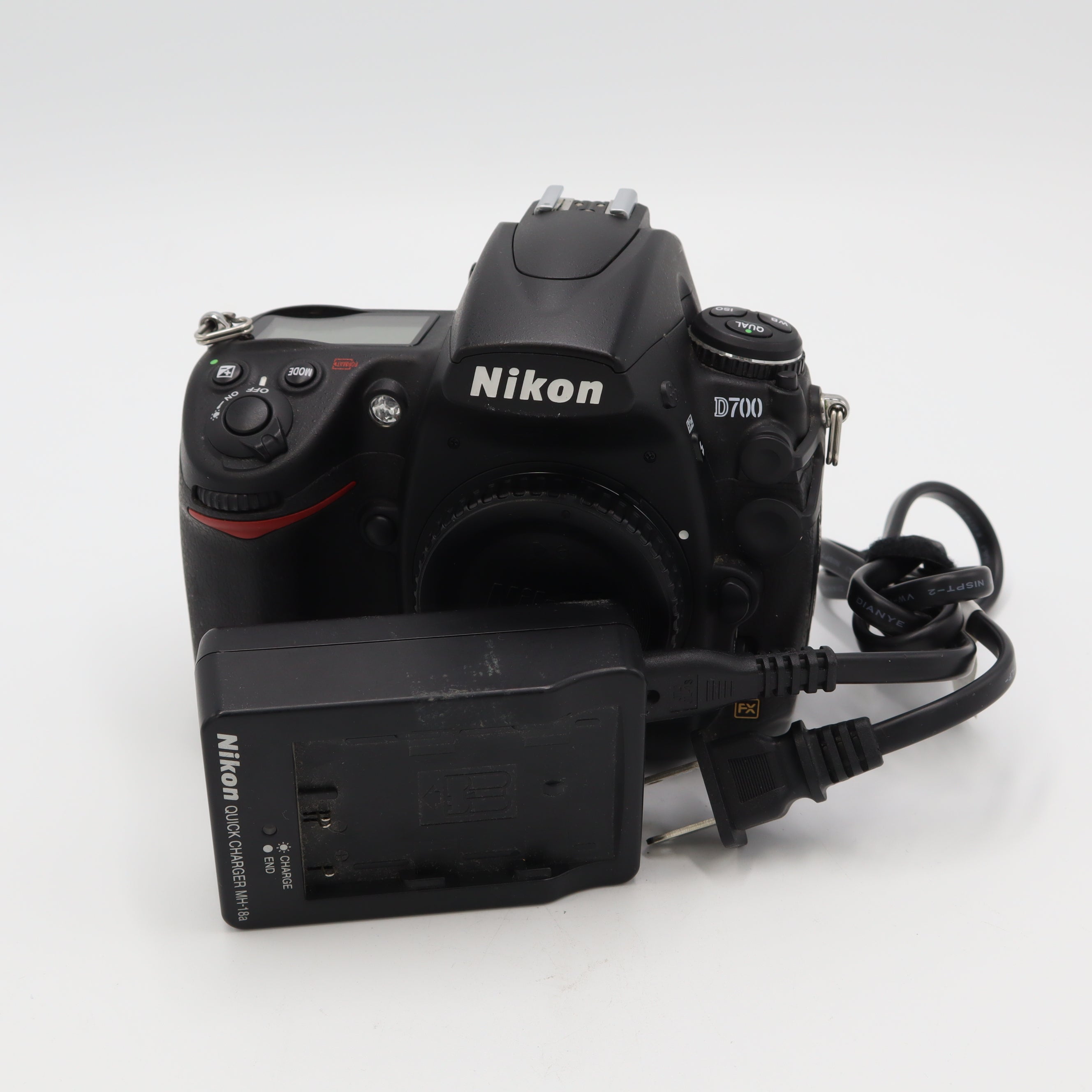 Dslr Cameras Nikon D700 Digital Cameras Used Nikon D700 MPB - Main Image