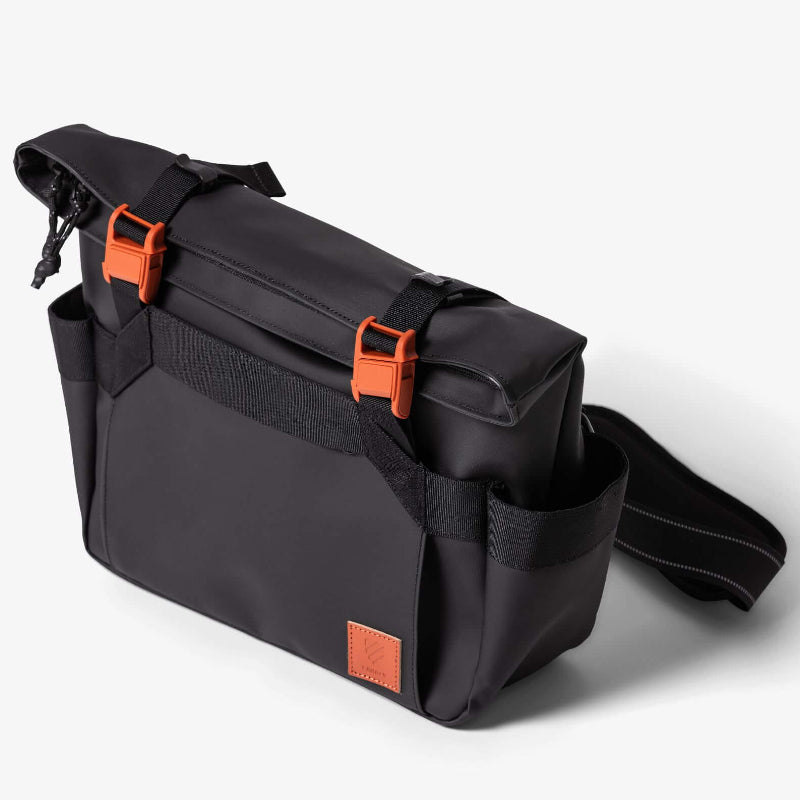 Buy Langly Bravo Mirrorless Shoulder Bag - Clay
