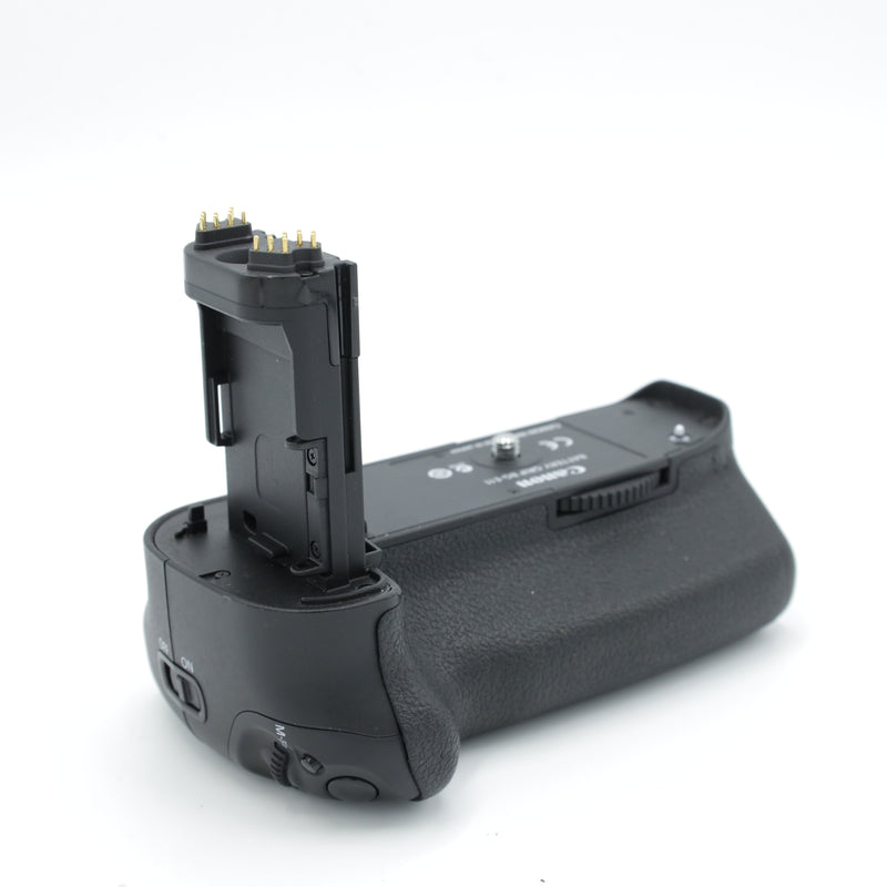 Canon BG-E11 Battery Grip for EOS 5D Mark III, 5DS, & 5DS R *Used*