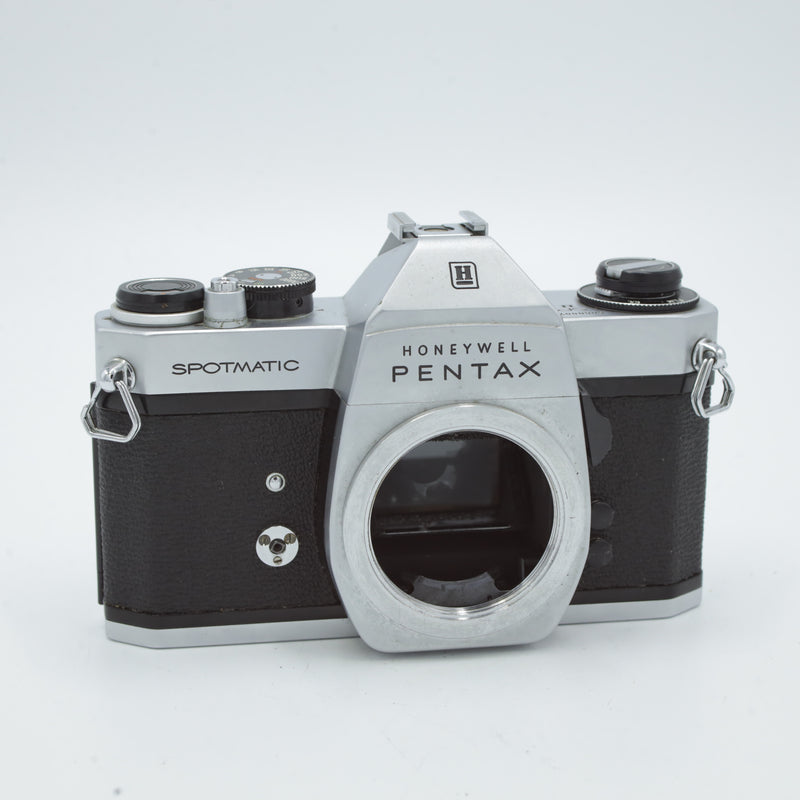 HONEYWELL PENTAX SPOTMATIC SP II WITH 50MM F/1.4 LENS *USED*