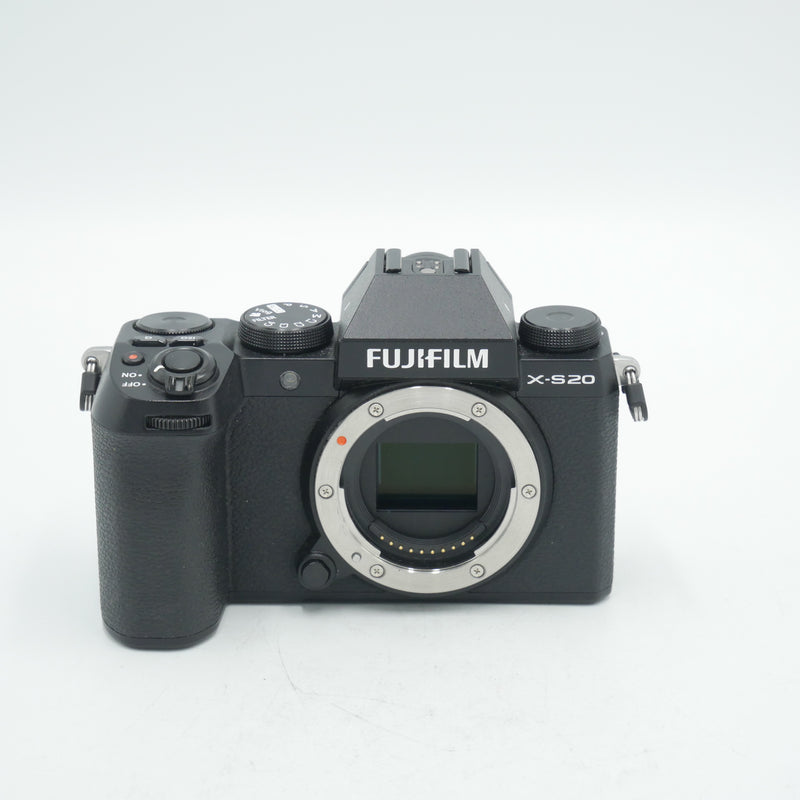 FUJIFILM X-S20 Mirrorless Camera (Black) *USED*