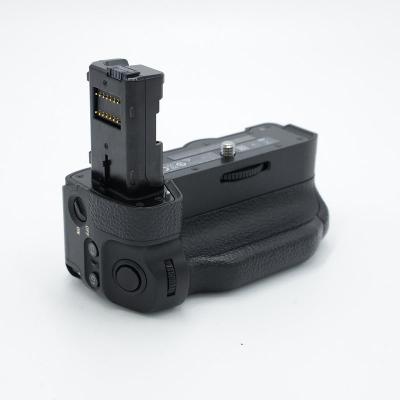 Sony VG-C2EM Vertical Battery Grip for Sony a7II, a7RII, a7SII *USED*