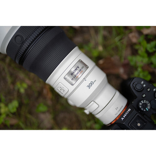 Sony FE 300mm f/2.8 GM OSS Lens (Sony E)