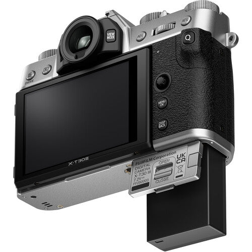 FUJIFILM X-T30 III Mirrorless Camera with 13-33mm f/3.5-6.3 Lens (Silv