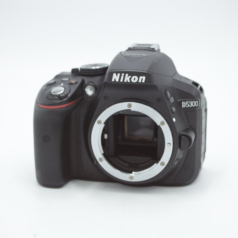 Nikon D5300 DSLR Camera *USED*