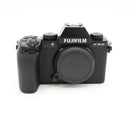 FUJIFILM X-S10 Mirrorless Camera (Black, Body Only) *USED*
