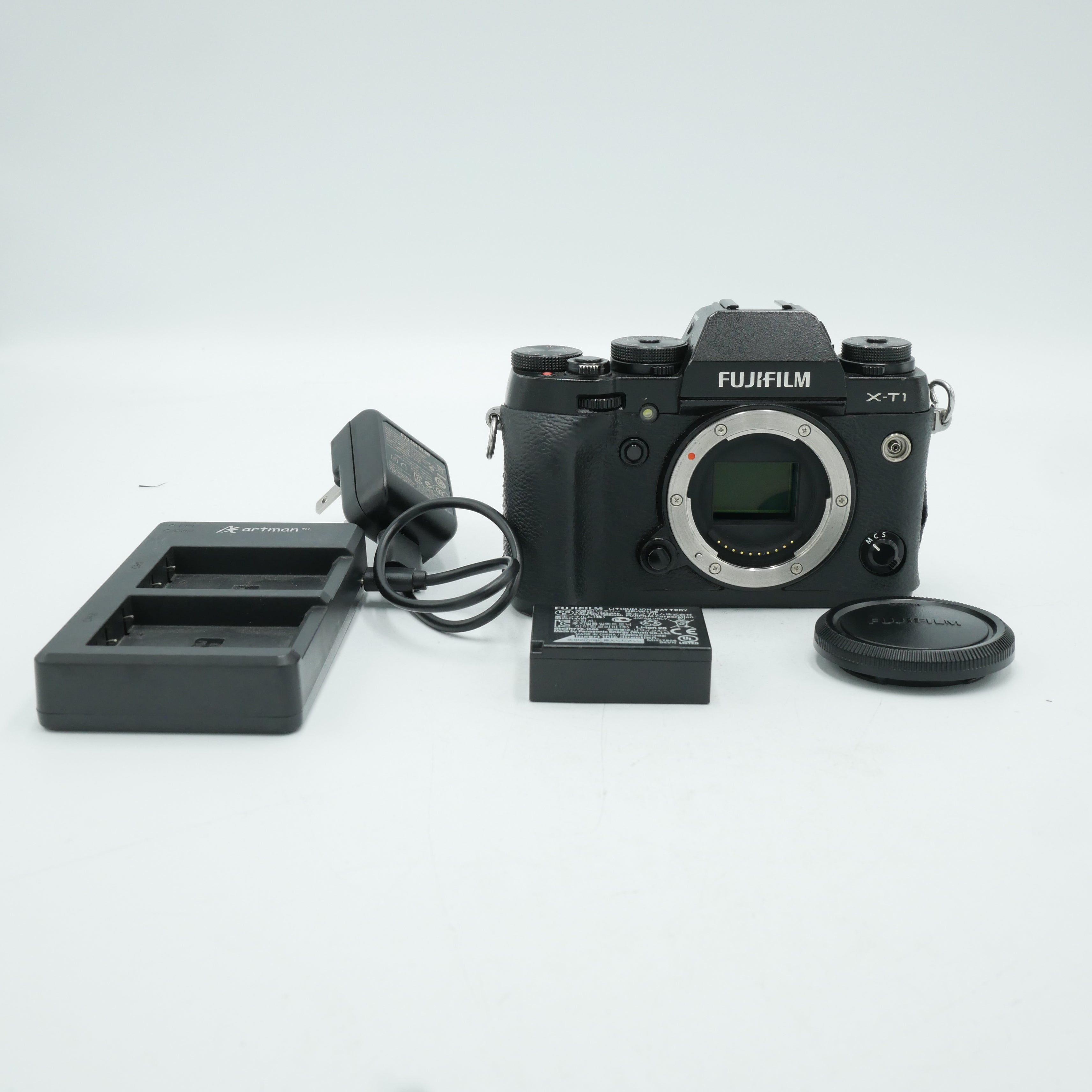 FUJIFILM X-T1 Mirrorless Digital Camera (Body Only) *USED*