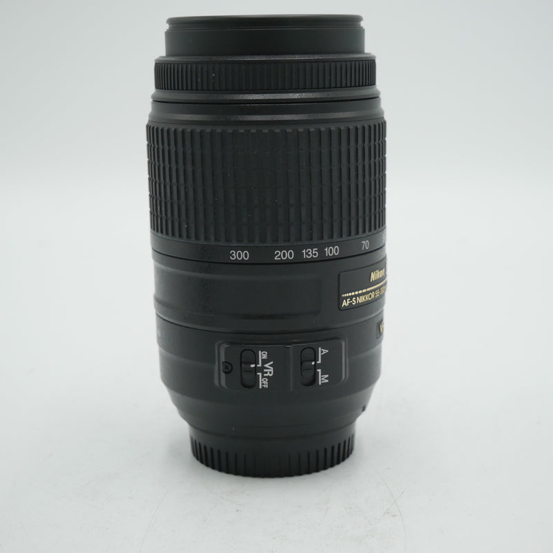 Nikon AF-S DX NIKKOR 55-300mm f/4.5-5.6G ED VR Lens *USED*