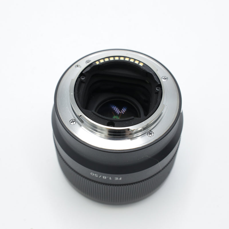 Sony FE 50mm f/1.8 Lens *USED*