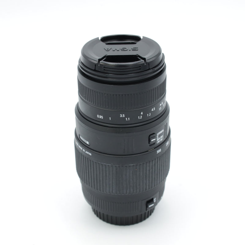 Sigma 70-300mm f/4-5.6 DG Macro Lens for Canon EOS