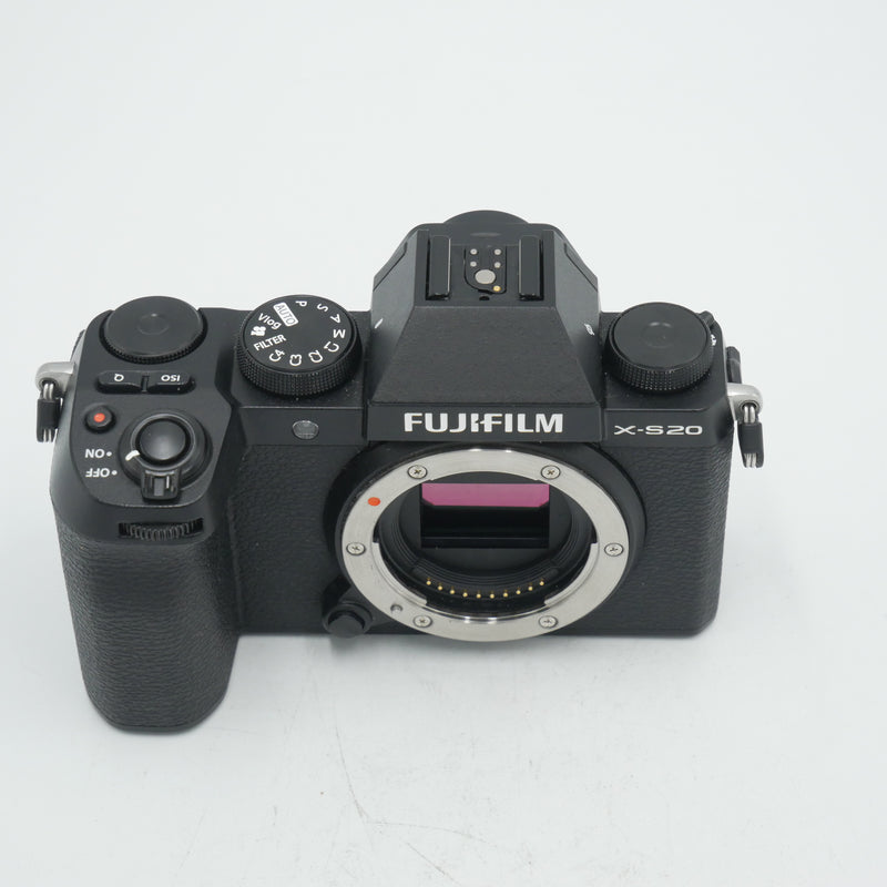 FUJIFILM X-S20 Mirrorless Camera (Black) *USED*