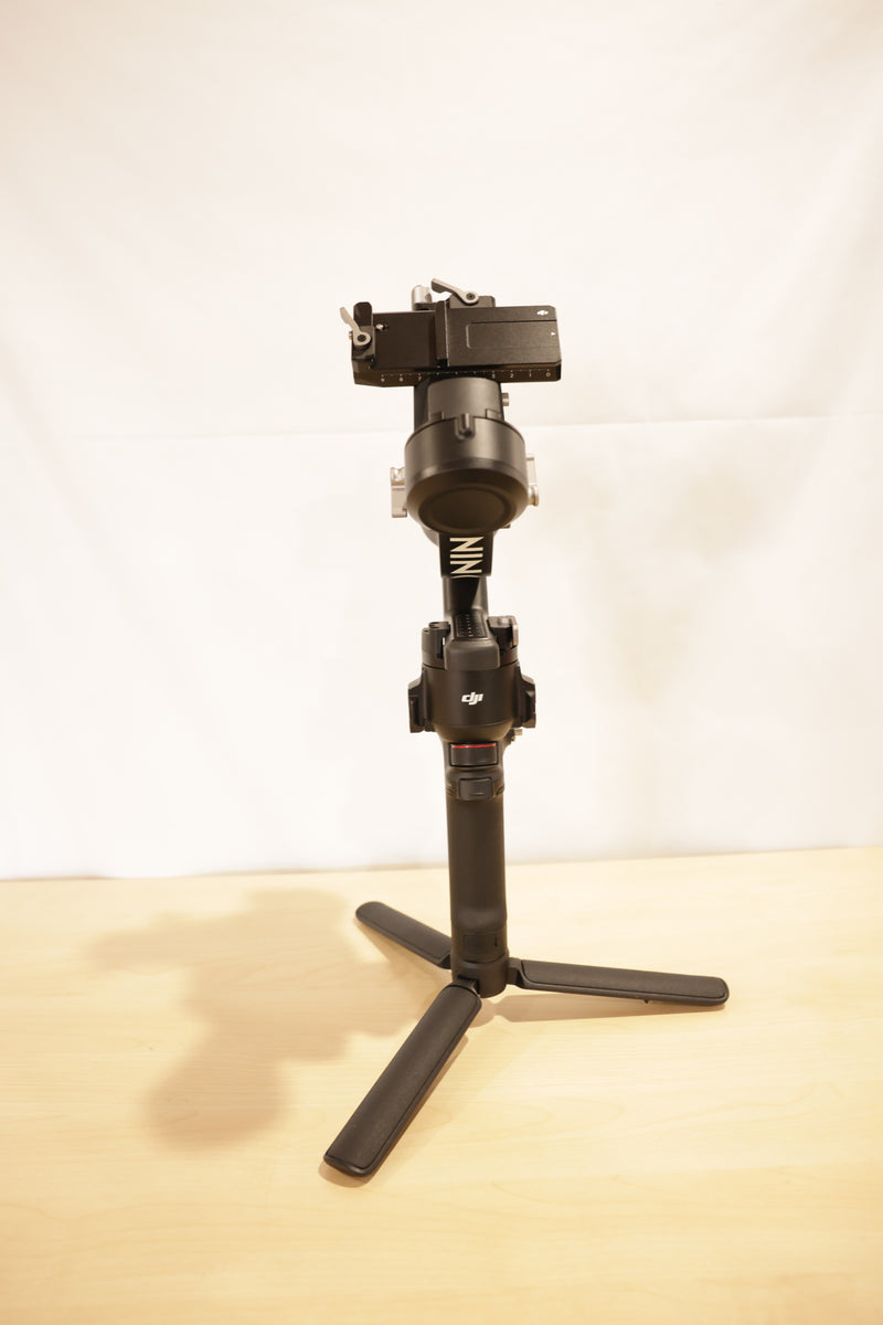 DJI RS 4 Gimbal Stabilizer Combo *USED*