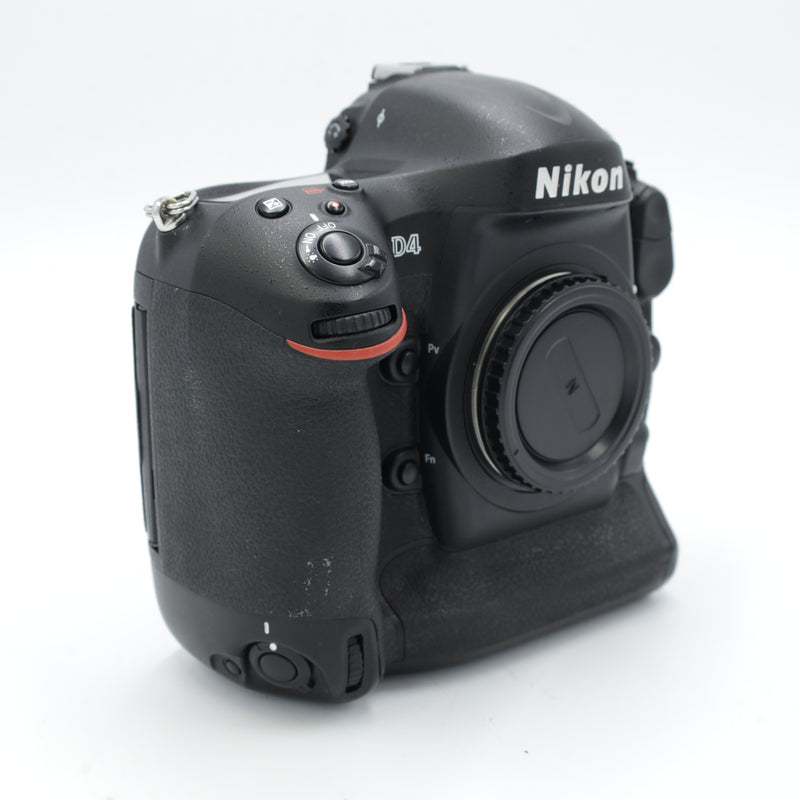 Nikon D4 Digital SLR Camera (Body Only) *USED*