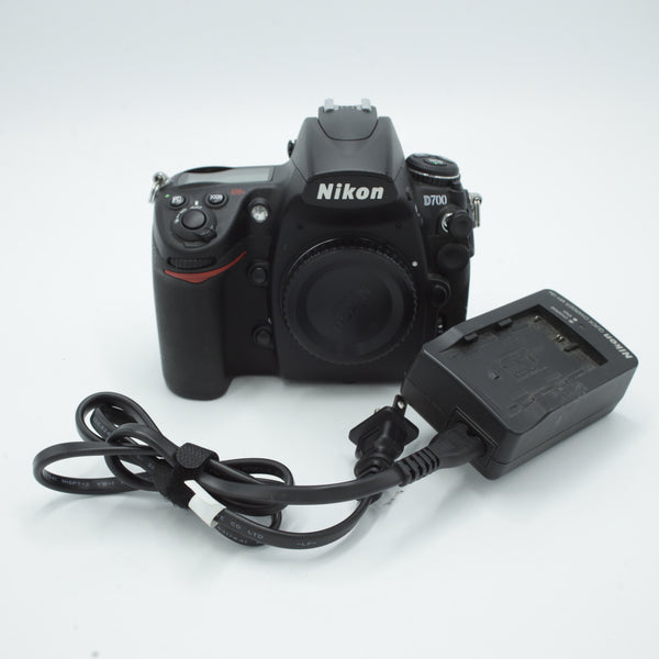 Nikon D700 SLR Digital Camera (Body Only) *USED*