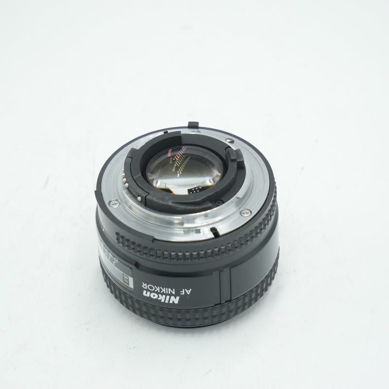 Nikon AF NIKKOR 35mm f/2D Lens *USED*