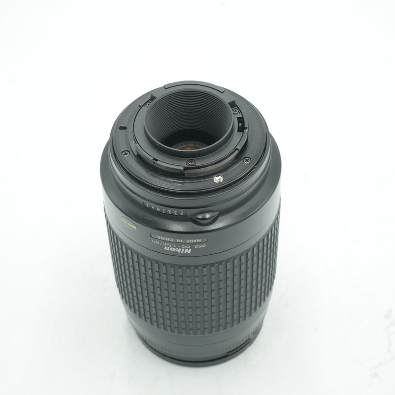 Nikon AF Zoom-NIKKOR 70-300mm f/4-5.6G Lens *USED*