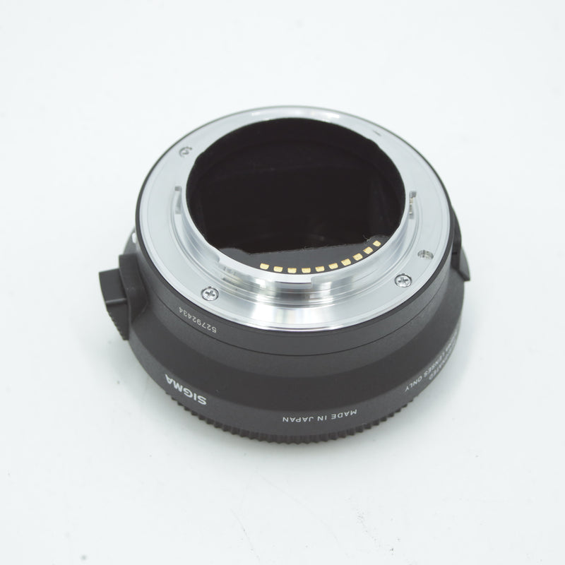 Sigma MC-11 Mount Converter/Lens Adapter (Sigma EF-Mount Lenses to Sony E) *USED*