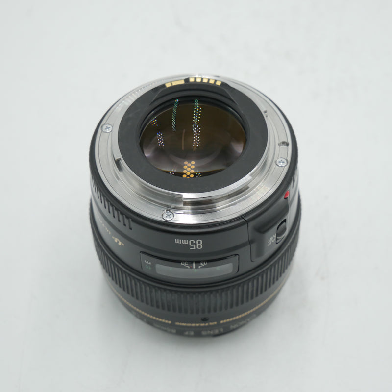 Canon EF 85mm f/1.8 USM Lens *USED*