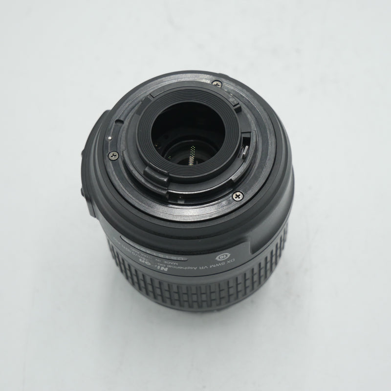 Nikon AF-S DX NIKKOR 18-55mm f/3.5-5.6G VR Lens *USED*