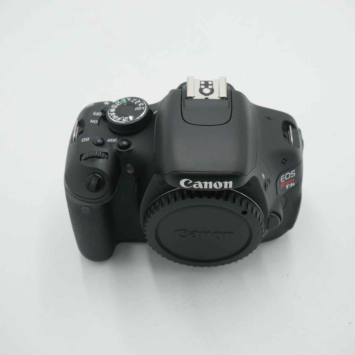 Canon EOS 600D/T3i 18.0mp Digital SLR camera authentic body only