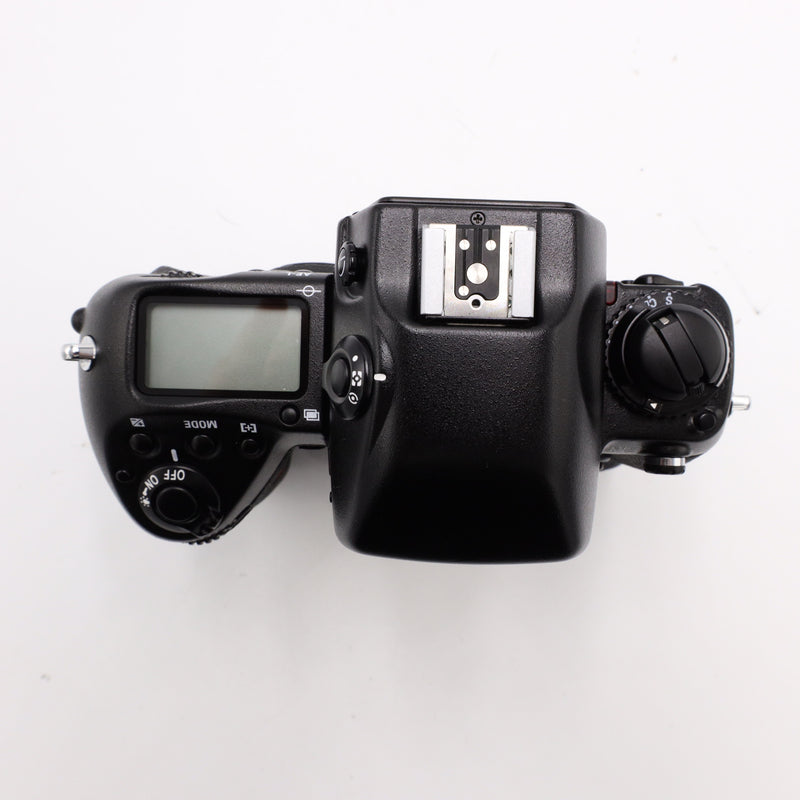 Nikon F5 35mm SLR Film Camera (Body Only) *USED*