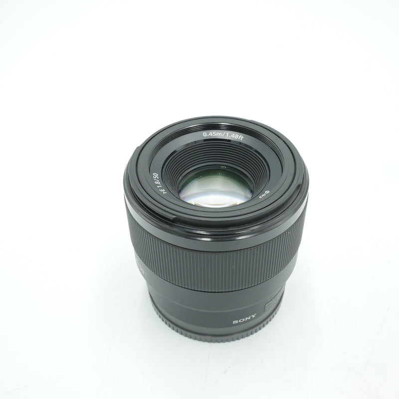 Sony FE 50mm f/1.8 Lens *USED*