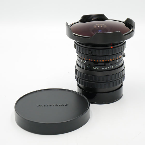 Hasselblad 30mm f/3.5 F-Distagon CF T* Lens for Hasselblad 500 Series V System (Black) *USED*