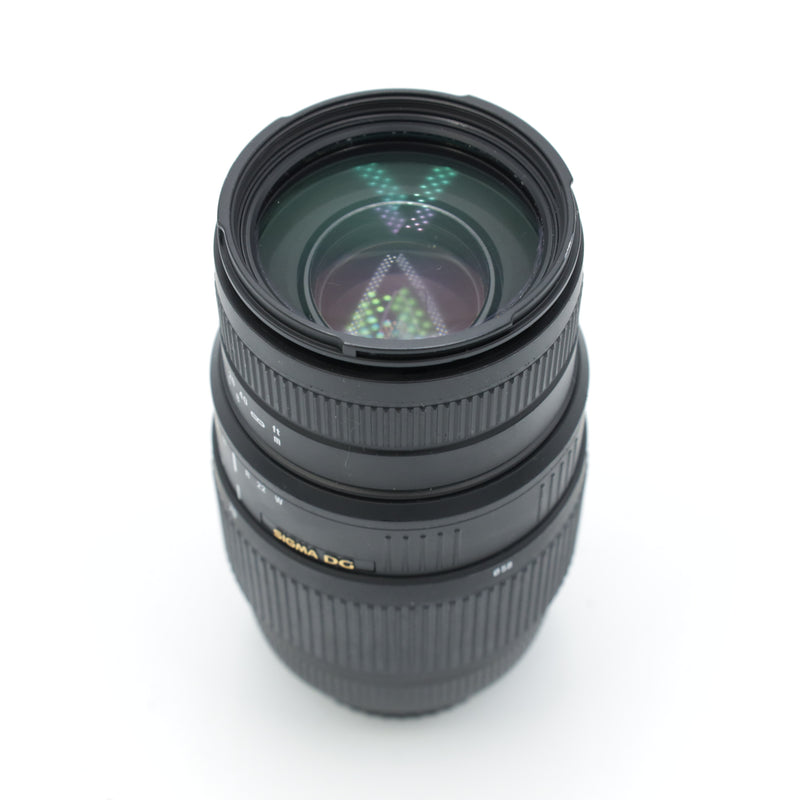 Sigma 70-300mm f/4-5.6 DG Macro Lens for Canon EOS