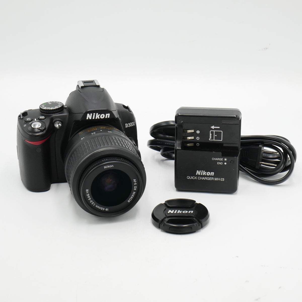 Nikon D3000 NIKKOR 18-55mmレンズキット Nikon D3000 Kit 10.2-megapixel digital SLR camera with 18-55mm