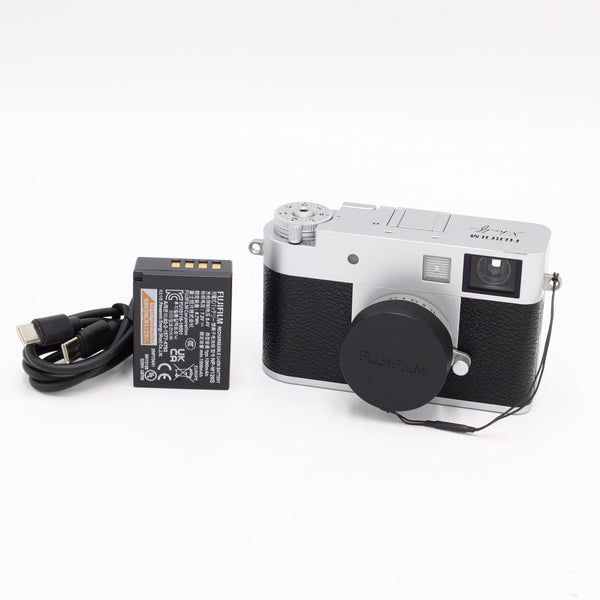 FUJIFILM X half Digital Camera (Silver) *USED*