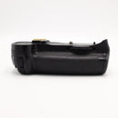 Nikon MB-D10 Multi-Power Battery Grip *USED*