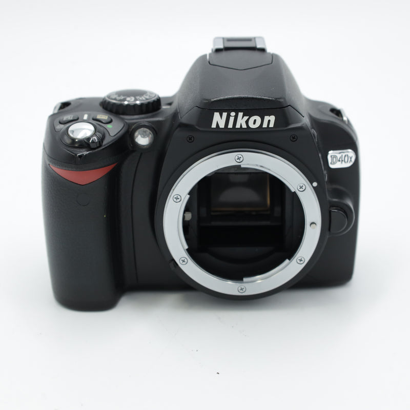 Nikon D40x Digital SLR Camera (Body Only) *USED*