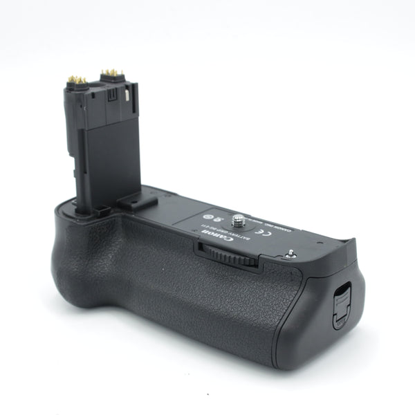 Canon BG-E11 Battery Grip for EOS 5D Mark III, 5DS, & 5DS R *Used*