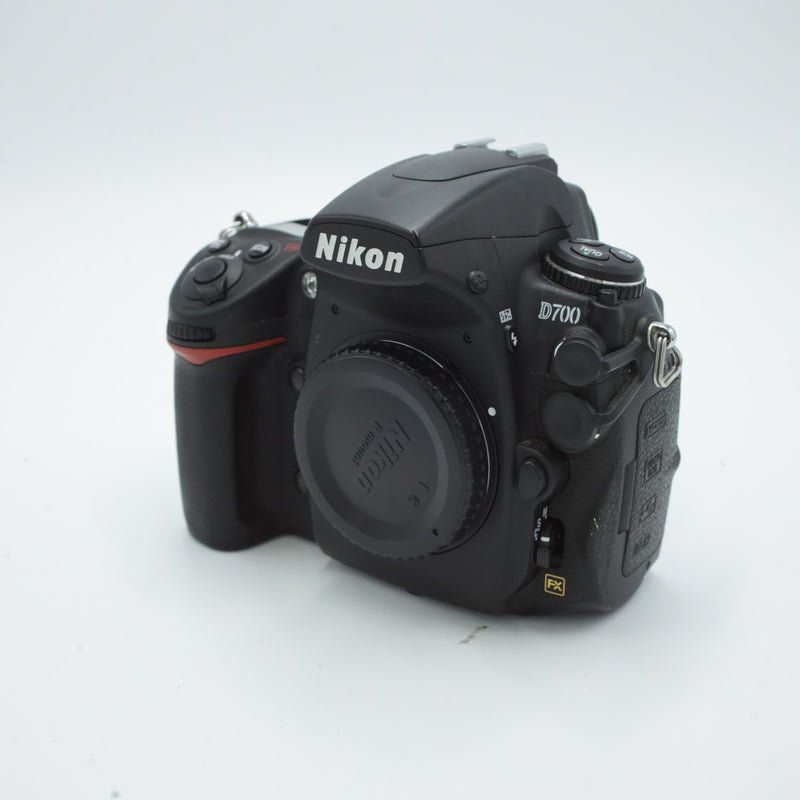 Nikon D700 SLR Digital Camera (Body Only) *USED*