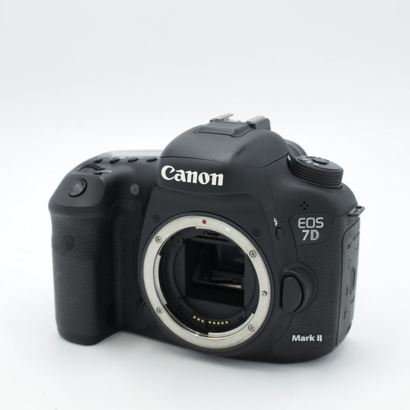 Canon EOS 7D Mark II DSLR Camera Body *USED*