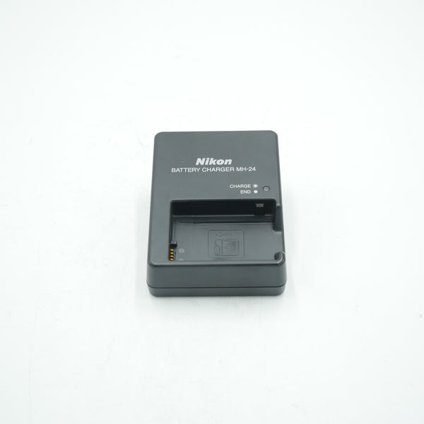 Nikon MH-24 Quick Charger *USED*