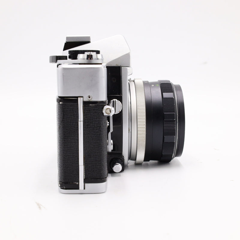 Minolta SR-T 101 35mm SLR Camera with 55mm Lens Kit *USED*