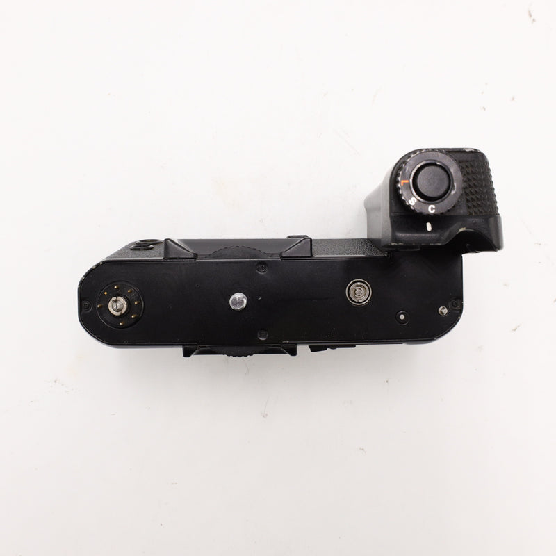 Nikon　F3用モータードライブMD-4　&スピードライト Nikon MD-4 Motor Drive For F3 w/ AH-2 Tripod Adapter *USED*