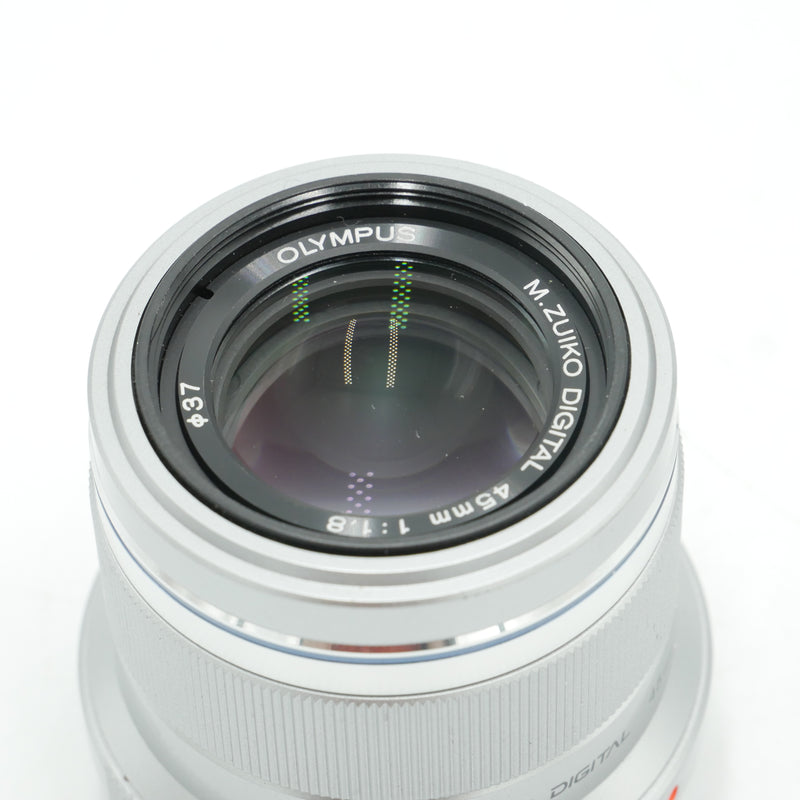 Olympus M.Zuiko Digital 45mm f/1.8 Lens (Silver) *USED*