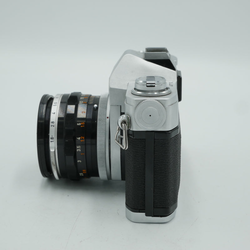 Canon FT QL Black/Silver 35mm SLR Film Camera w/50mm lens *USED*