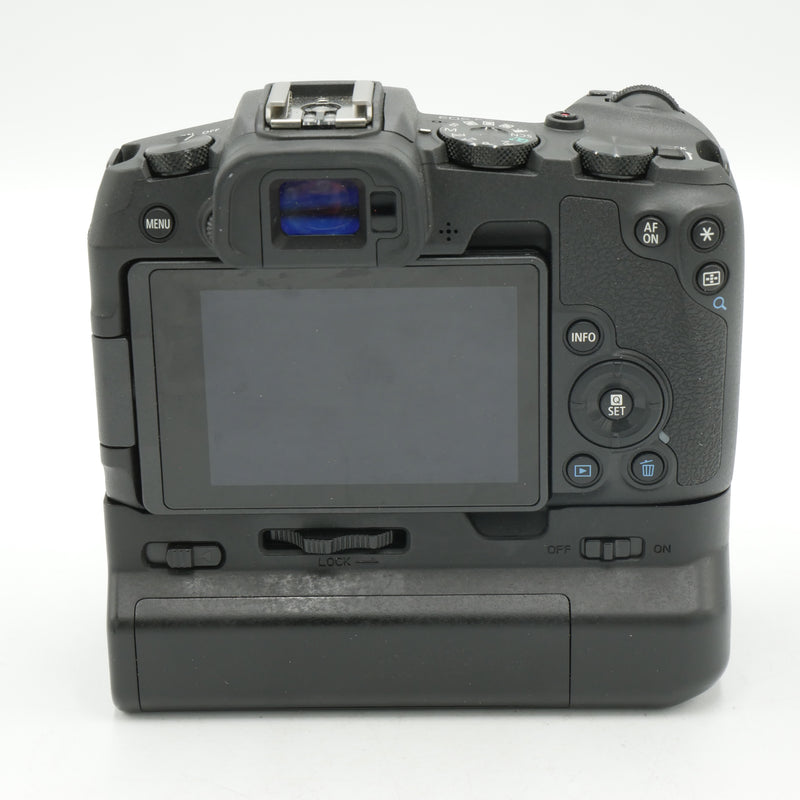 Canon EOS RP Mirrorless Camera w/grip *USED*