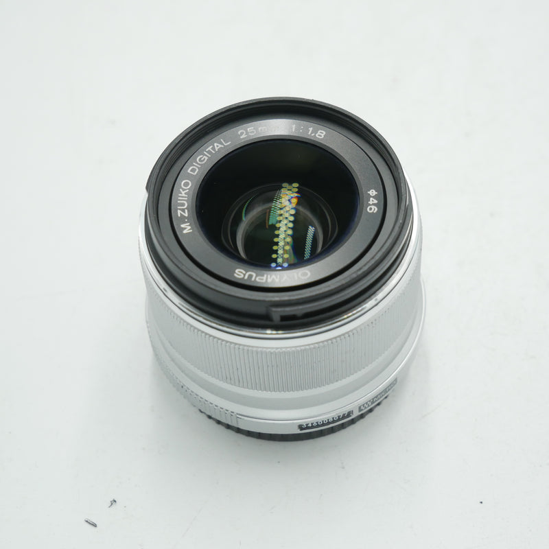 Olympus M.Zuiko Digital 25mm f/1.8 Lens (Silver) *USED*