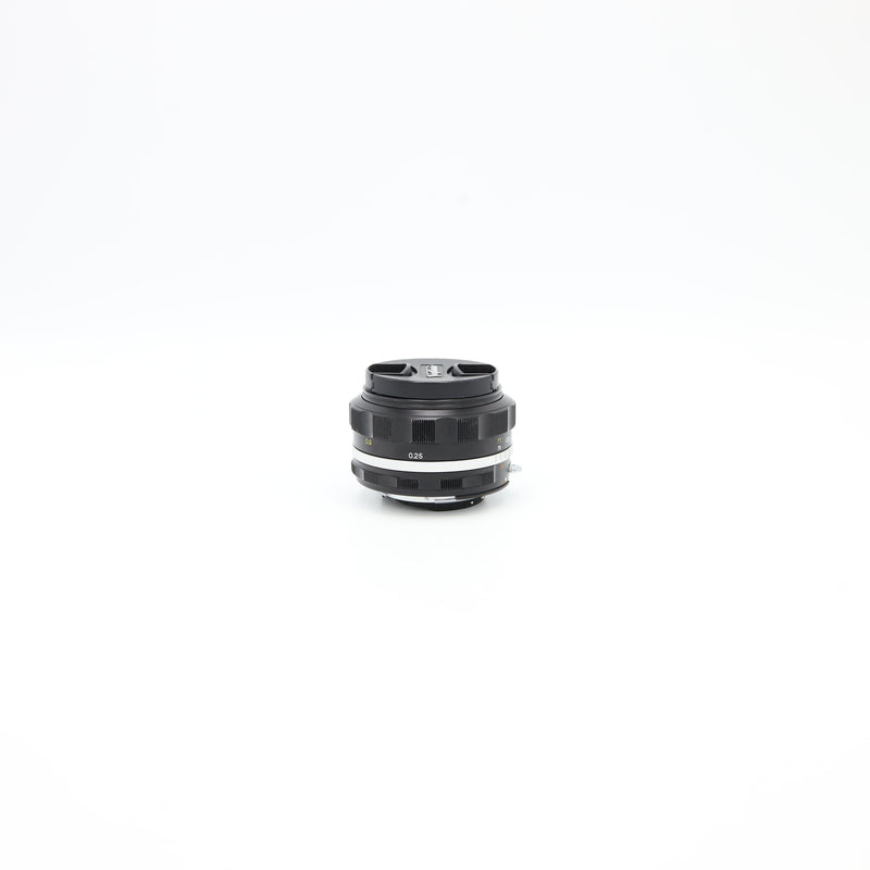 Voigtländer Ultron 40mm f/2 SL II Lens for Nikon F Mount *USED*