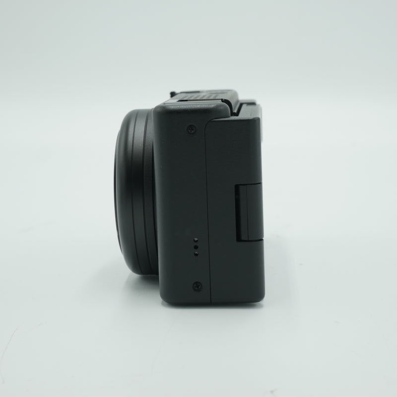 Sony ZV-1F Vlogging Camera (Black) *USED*