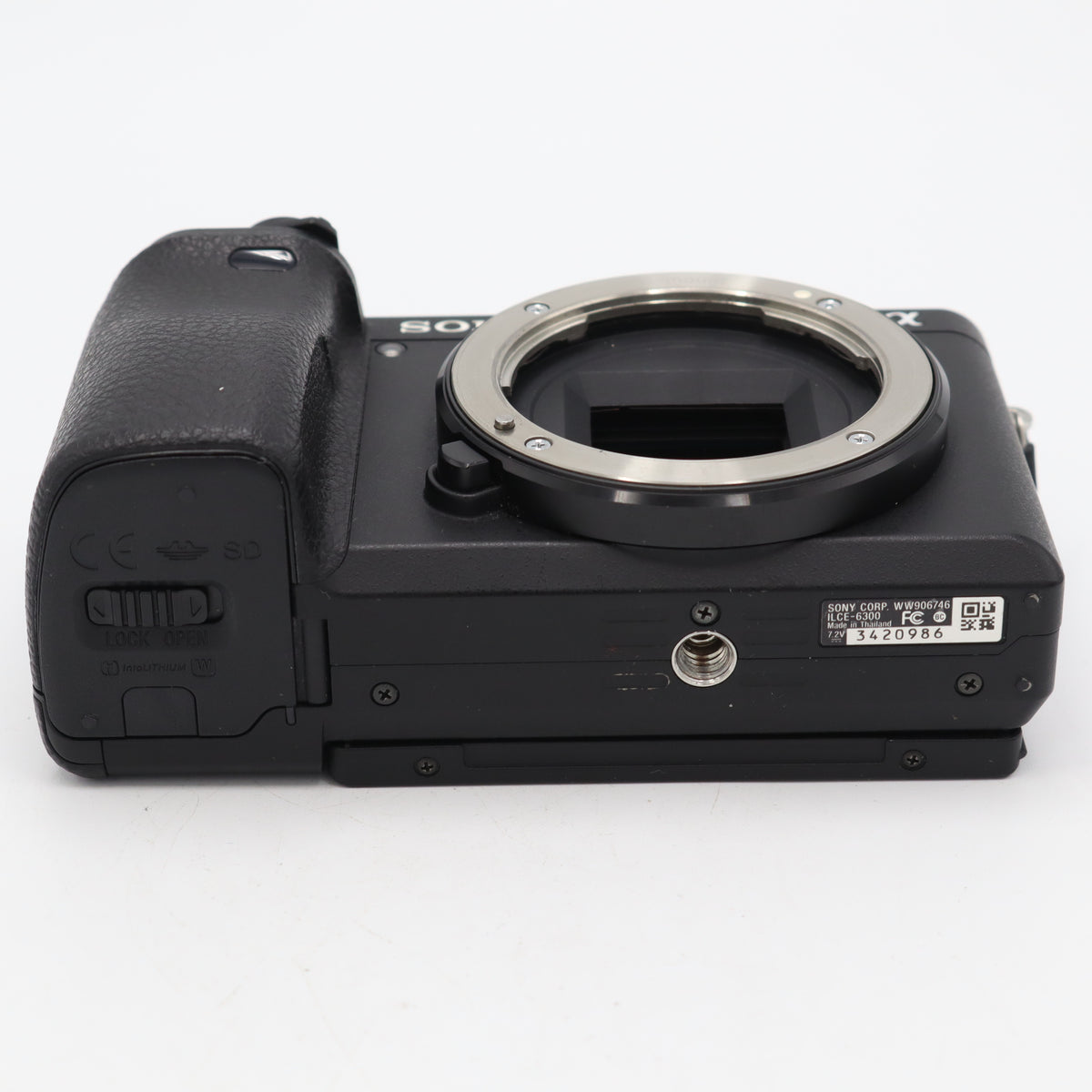 Sony Alpha a6300 Mirrorless Digital Camera with 16-50mm Lens *USED*