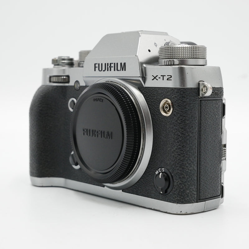 Fujifilm X-T2 Mirrorless Digital Camera (Graphite Silver) *USED*